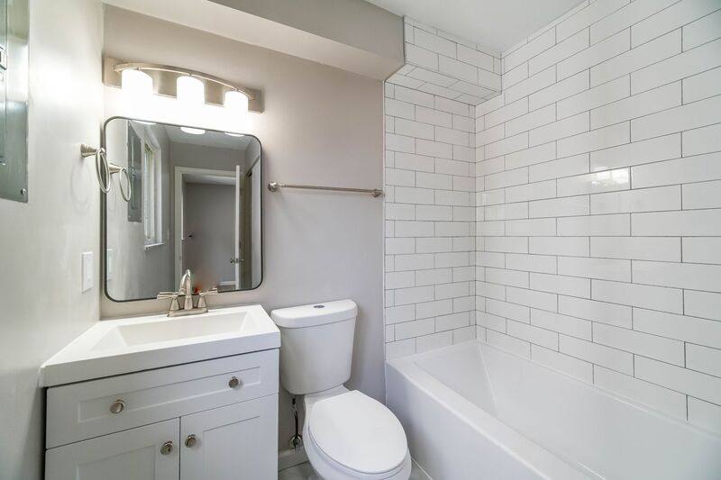 Apartment for rent at 1075 Oak St #F, Columbus, OH 43205