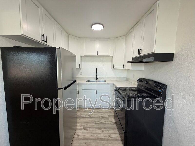 Apartment for rent at 911 H St #2, Lathrop, CA 95330