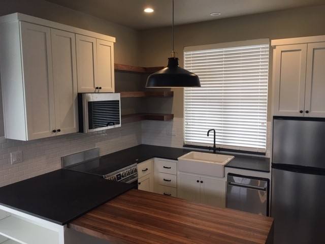 Apartment for rent at 1711 River Rd, Eugene, OR 97404