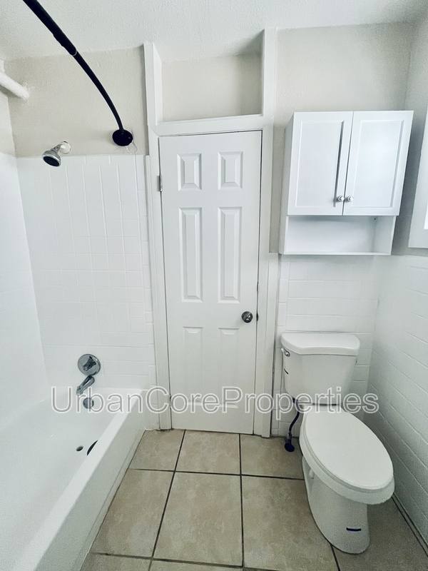 Apartment for rent at 232 4th St N #30, Saint Petersburg, FL 33701
