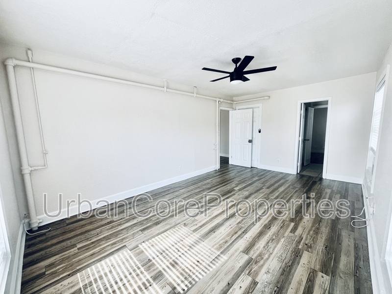 Apartment for rent at 232 4th St N #30, Saint Petersburg, FL 33701
