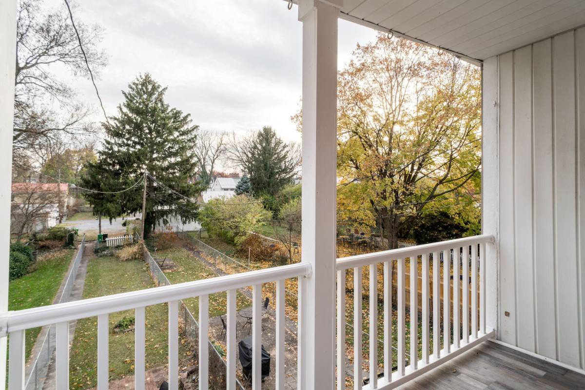 Townhouse for rent at 158 E High St, Carlisle, PA 17013