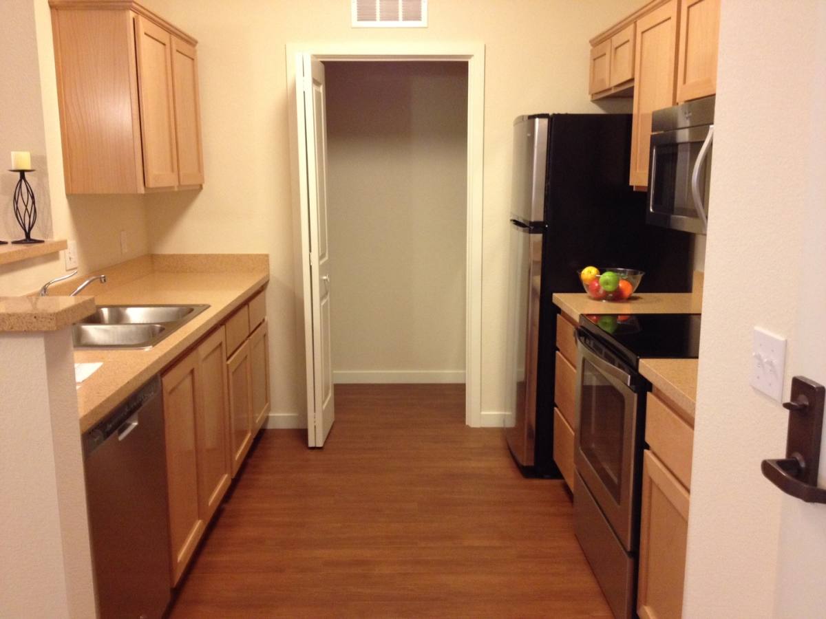 Apartment for rent at 3940 H St, Sacramento, CA 95819