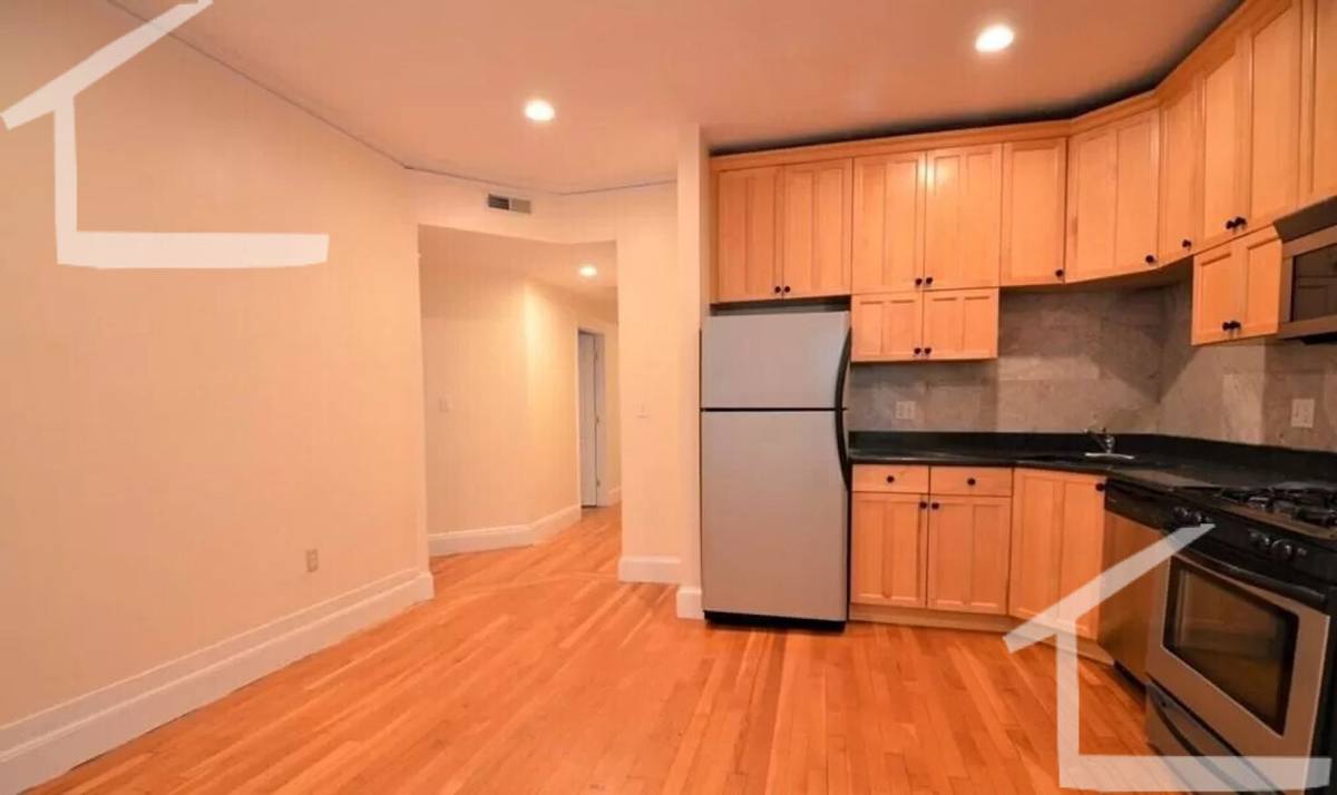 Apartment for rent at 191 Winthrop Rd #7, Brookline, MA 02446