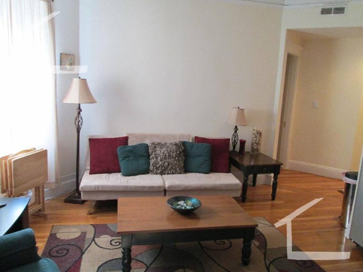 Apartment for rent at 191 Winthrop Rd #7, Brookline, MA 02446