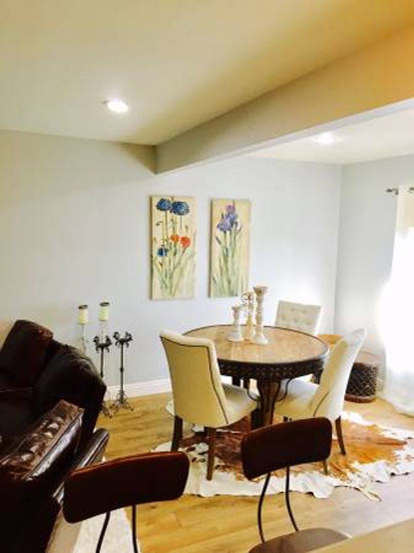 Apartment for rent at 5644 Yolanda Ave, Tarzana, CA 91356