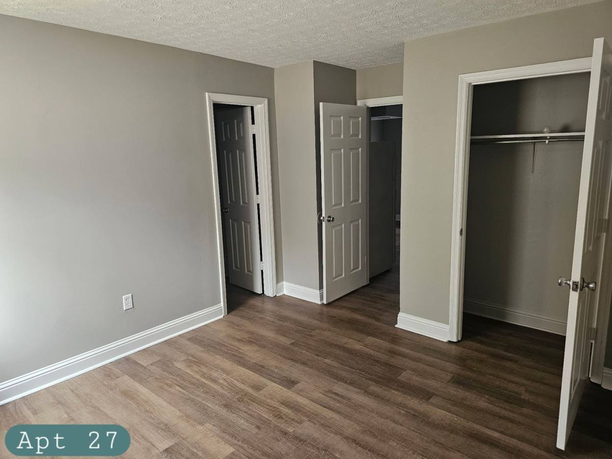 Apartment for rent at 430 Country Lane Dr, Greenville, KY 42345