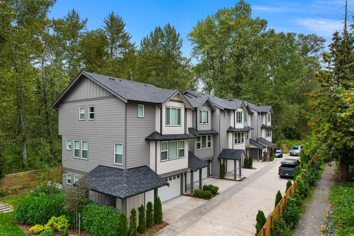 Townhouse for rent at 4200 Deemer Rd, Bellingham, WA 98226