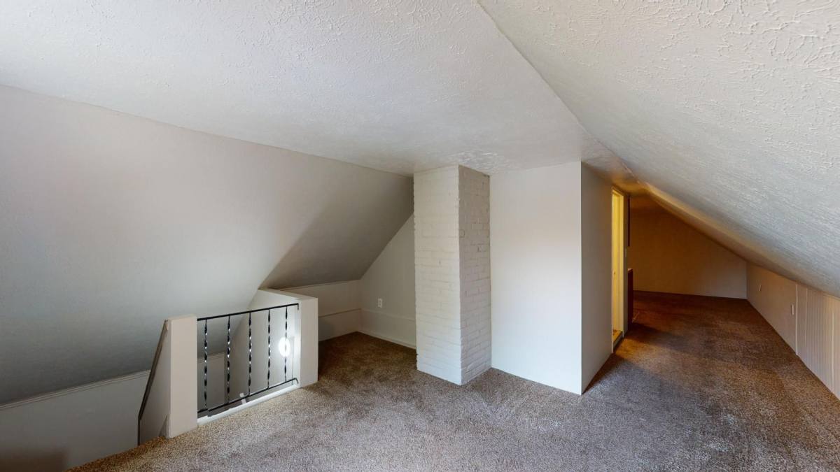 Apartment for rent at 3339 W 84th St, Cleveland, OH 44102