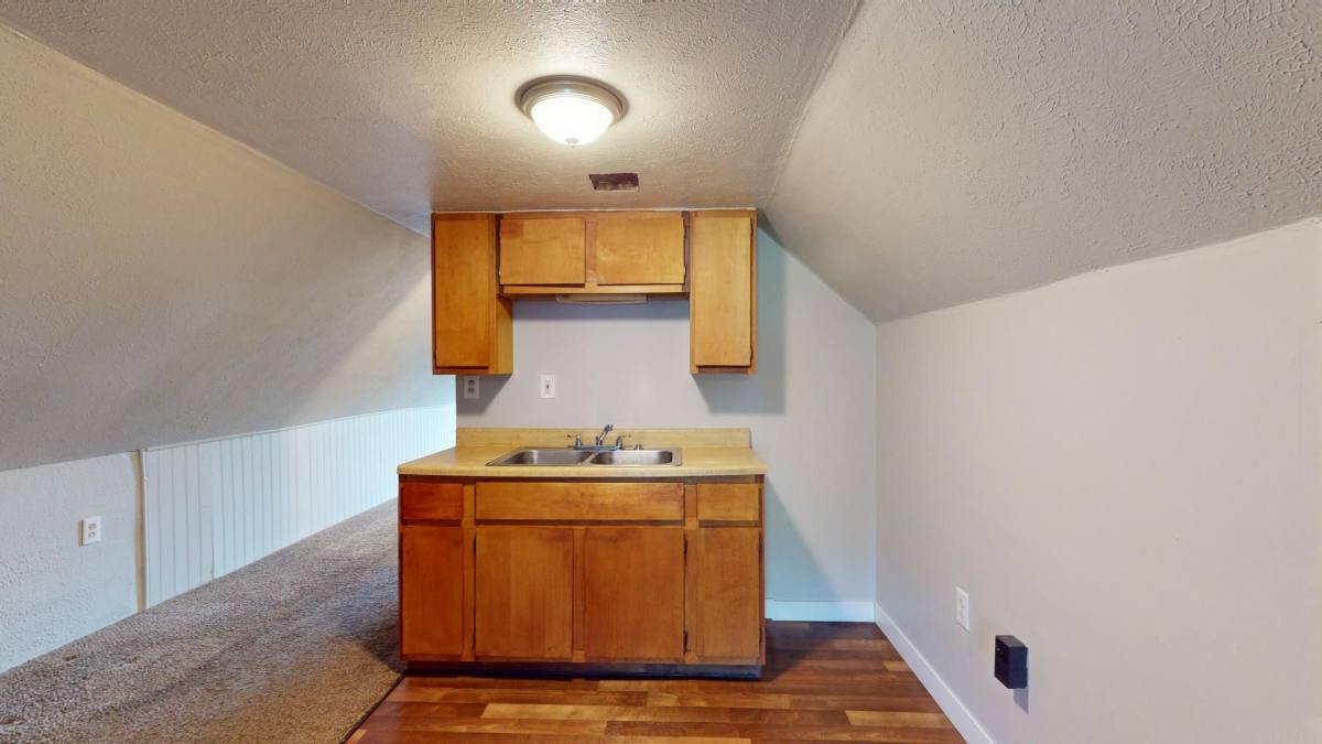 Apartment for rent at 3339 W 84th St, Cleveland, OH 44102
