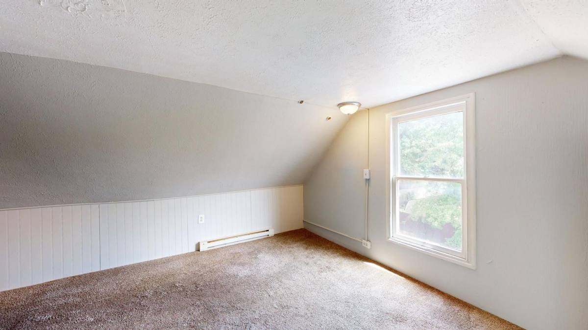 Apartment for rent at 3339 W 84th St, Cleveland, OH 44102