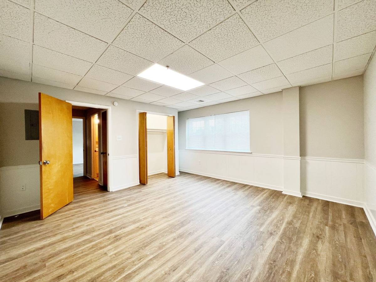 Apartment for rent at 829-833 Conestoga Rd, Bryn Mawr, PA 19010