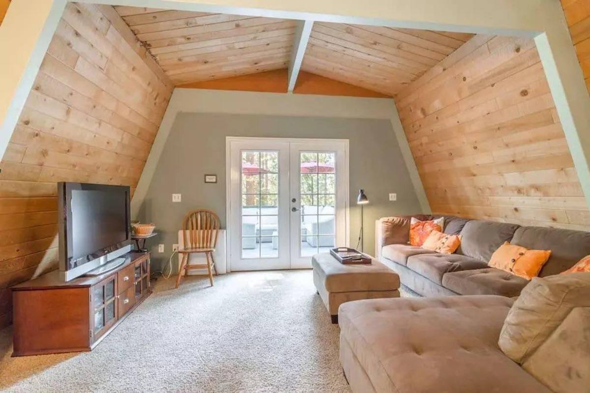 House for rent at 5868 Victoria Rd, Carnelian Bay, CA 96140