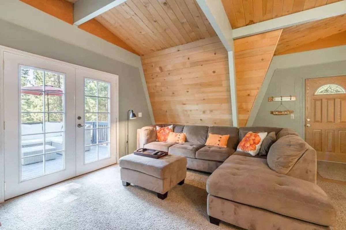 House for rent at 5868 Victoria Rd, Carnelian Bay, CA 96140