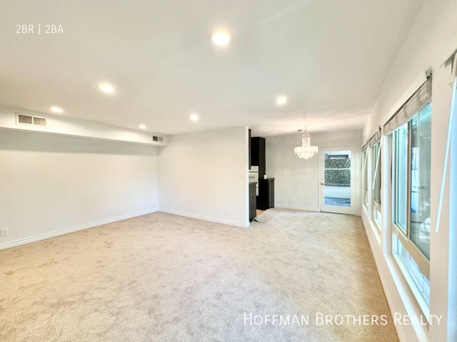 Apartment for rent at 8730 Charleville Blvd #302, Beverly Hills, CA 90211