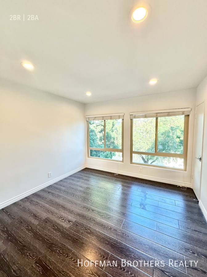 Apartment for rent at 8730 Charleville Blvd #302, Beverly Hills, CA 90211
