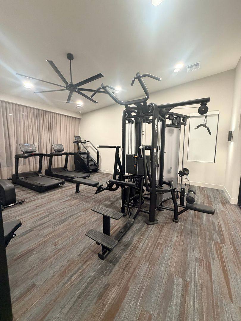 Condo for rent at 2121 W Sonoran Desert Dr, Phoenix, AZ 85085