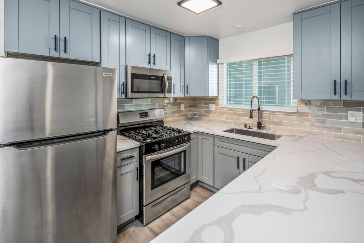 Apartment for rent at 4740 Wilson Ave, San Diego, CA 92116