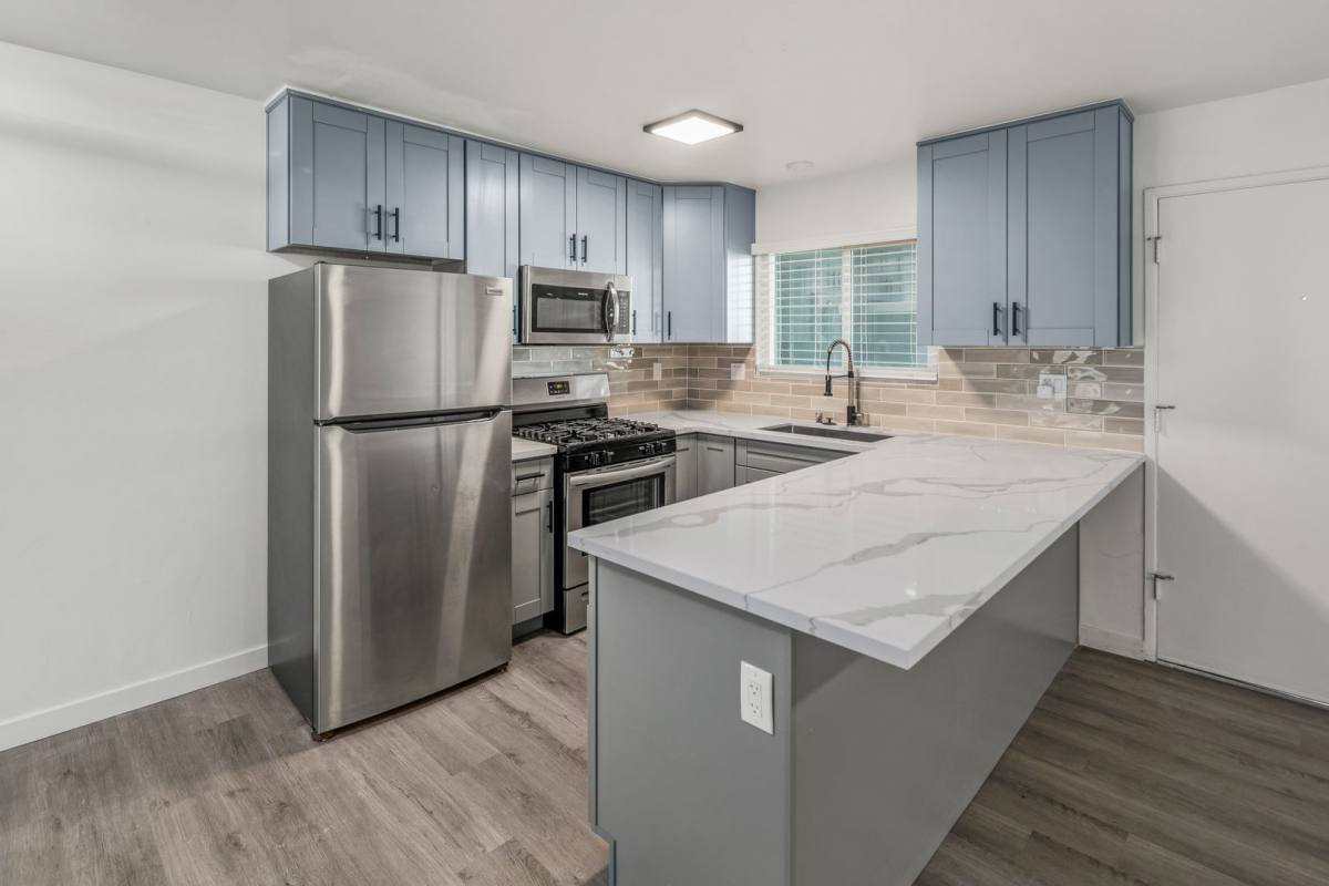Apartment for rent at 4740 Wilson Ave, San Diego, CA 92116