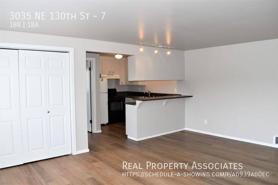 Apartment for rent at 3035 NE 130th St #7, Seattle, WA 98125