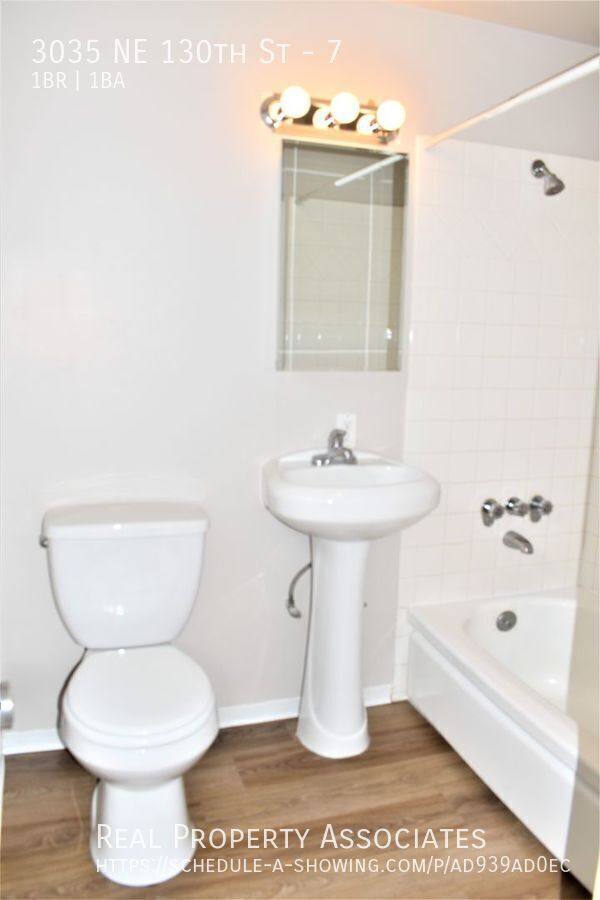 Apartment for rent at 3035 NE 130th St #7, Seattle, WA 98125