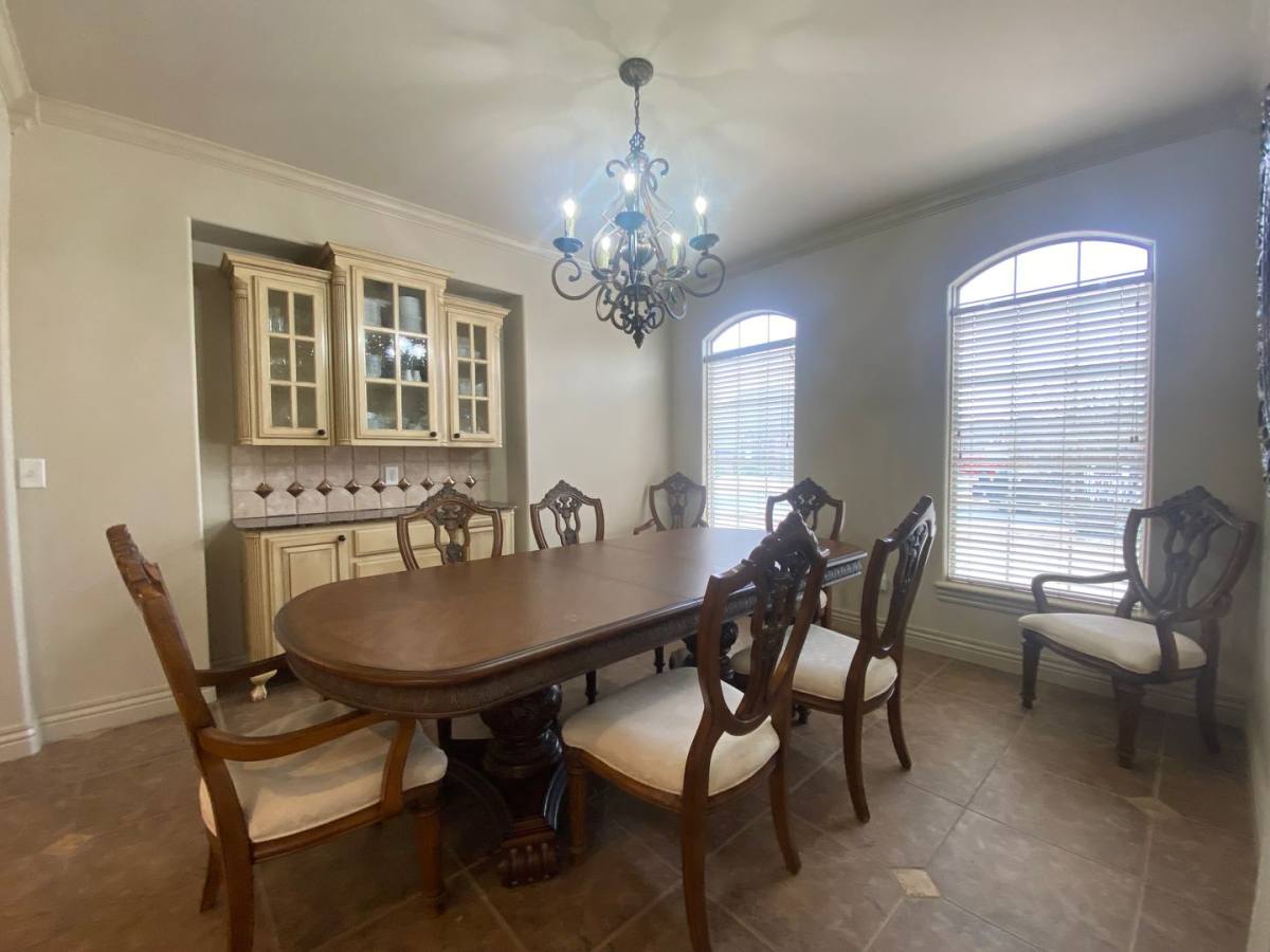 House for rent at 3605 N Narcissus Ave, Broken Arrow, OK 74012