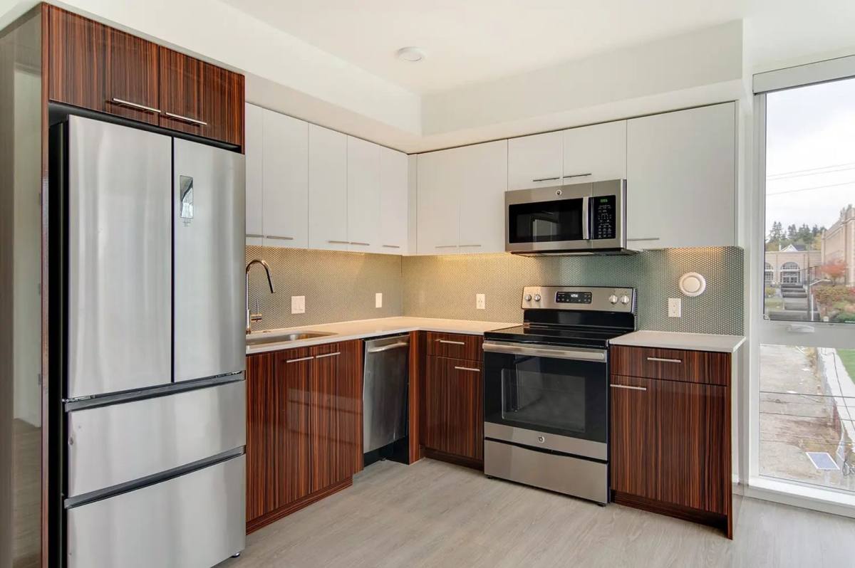 Apartment for rent at 1319 NE 65th St, Seattle, WA 98115