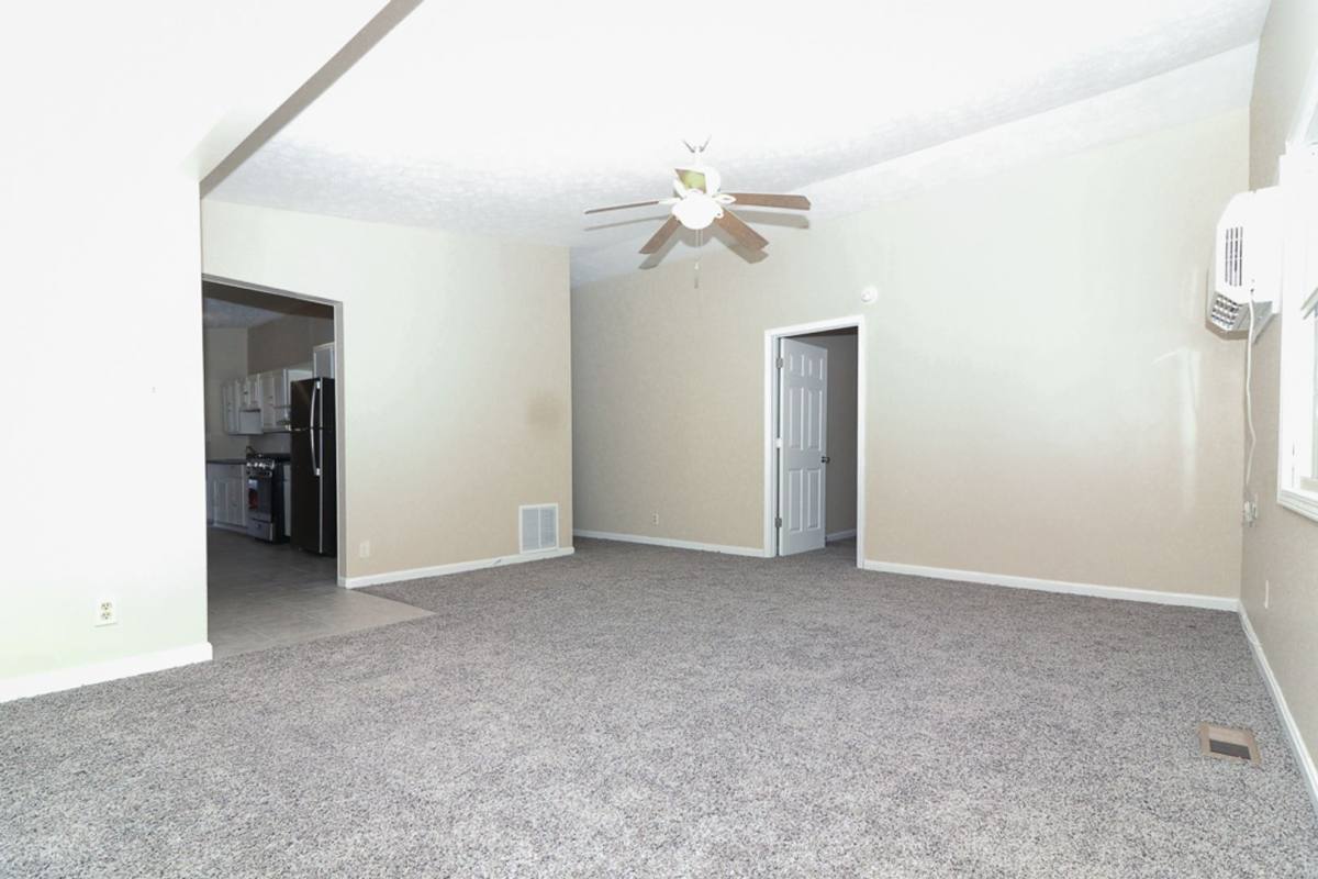 House for rent at 407 Knox Ave, Vine Grove, KY 40175