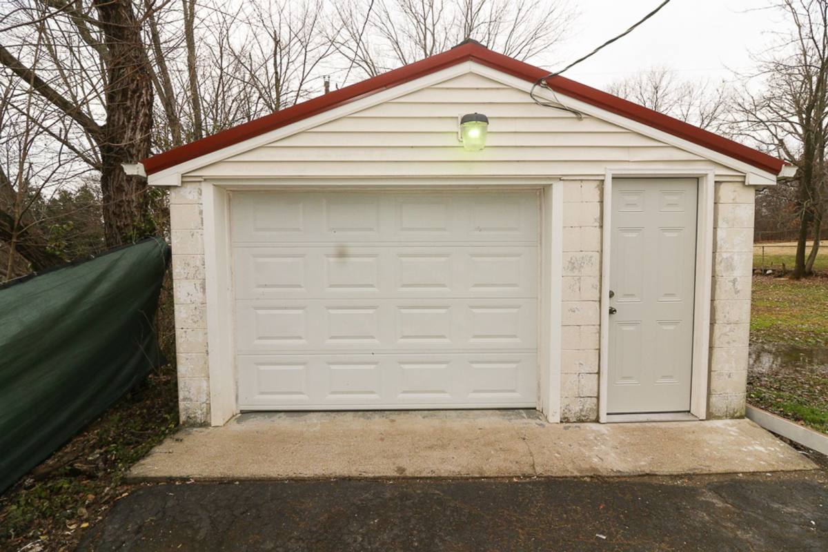 House for rent at 407 Knox Ave, Vine Grove, KY 40175