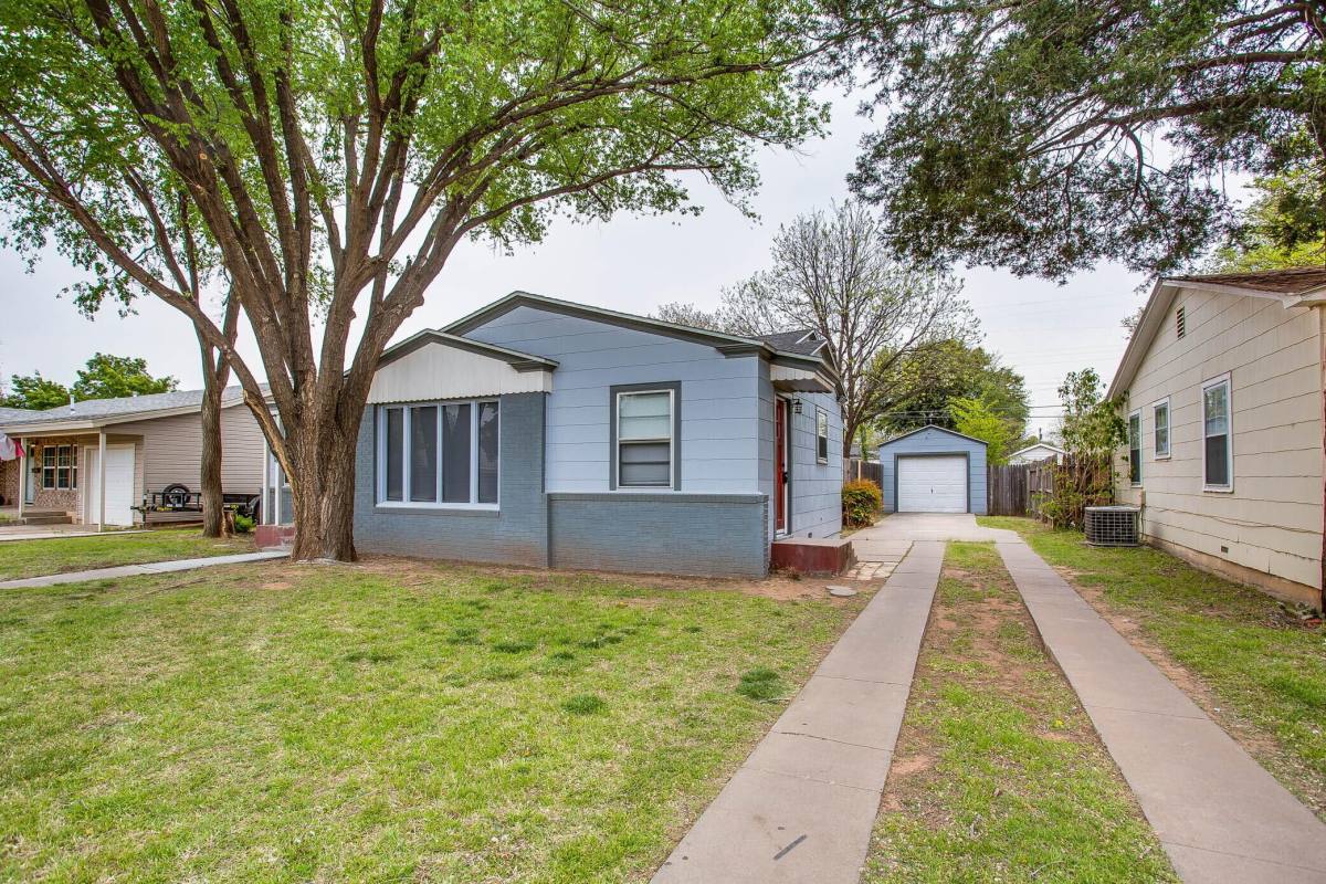 Apartment for rent at 3409 29th St, Lubbock, TX 79410