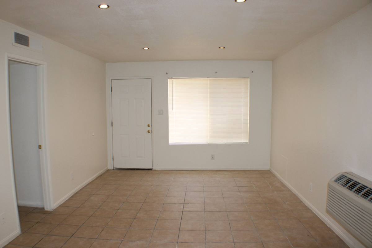 House for rent at 9387 N Loop Blvd, California City, CA 93505