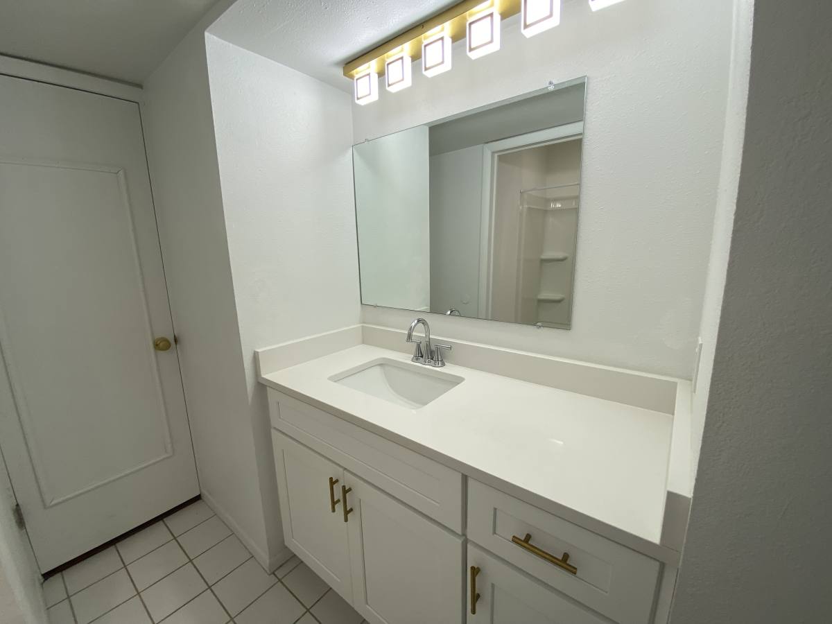 Apartment for rent at 425 S 900 E #5, Salt Lake City, UT 84102