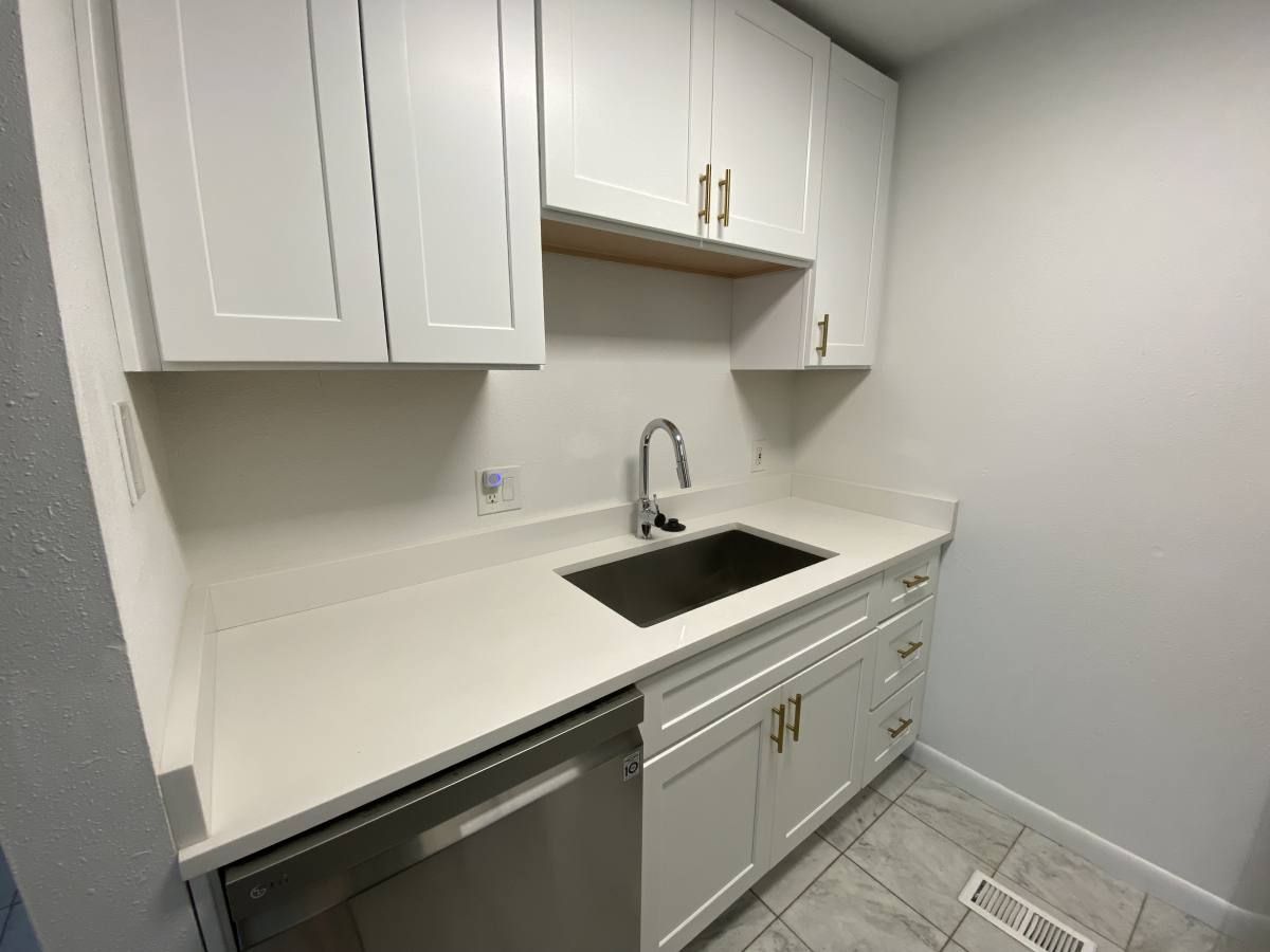 Apartment for rent at 425 S 900 E #5, Salt Lake City, UT 84102