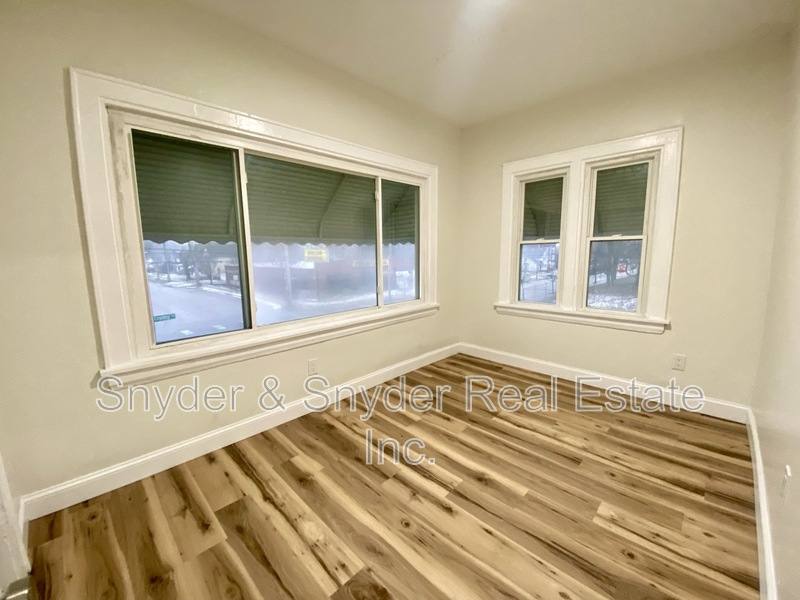 Apartment for rent at 884 Copley Rd #3, Akron, OH 44320