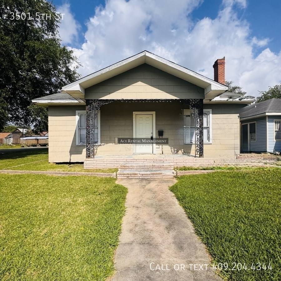 House for rent at 3501 5th St, Port Arthur, TX 77642