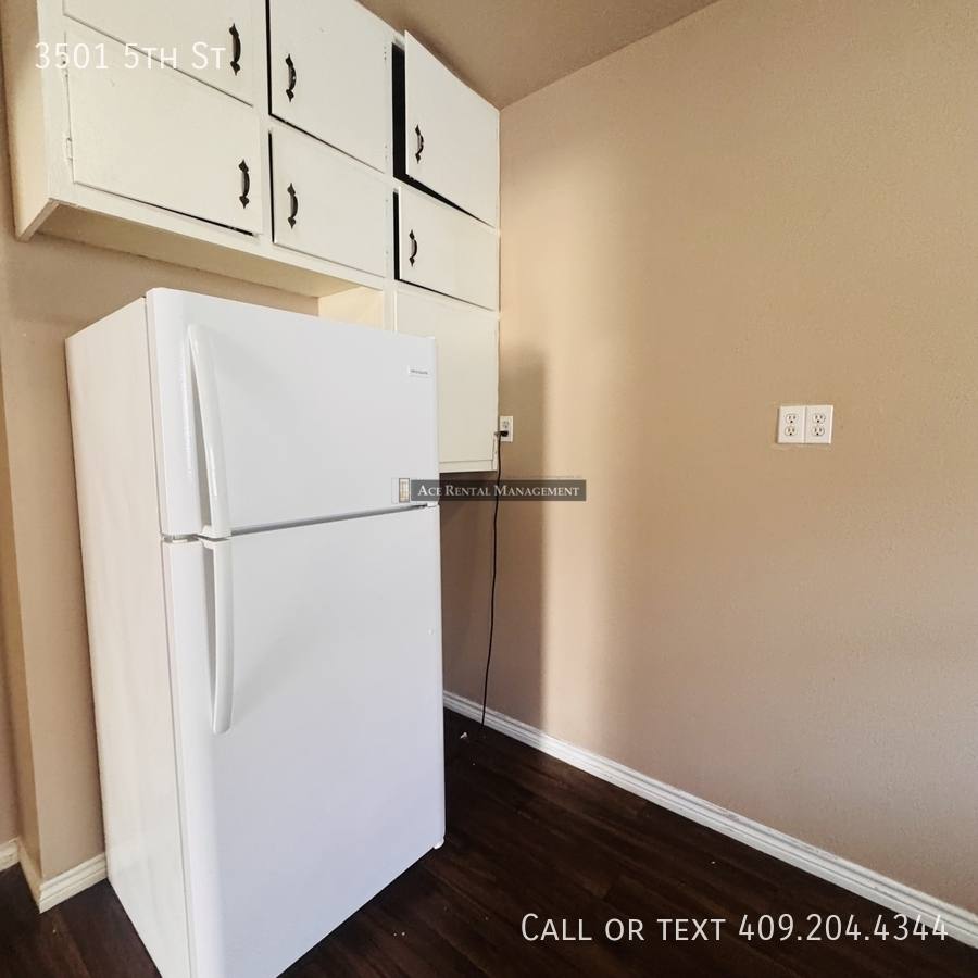 House for rent at 3501 5th St, Port Arthur, TX 77642