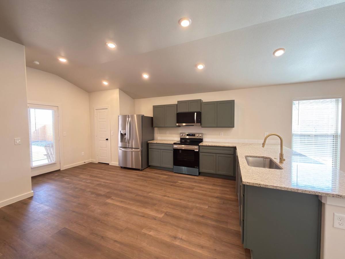 Apartment for rent at 2511 Kenwood Ave, Lubbock, TX 79407