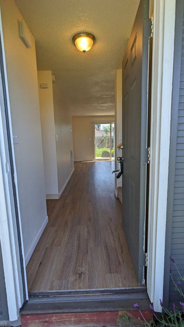 Townhouse for rent at 7815 NE 117th Ave, Vancouver, WA 98662