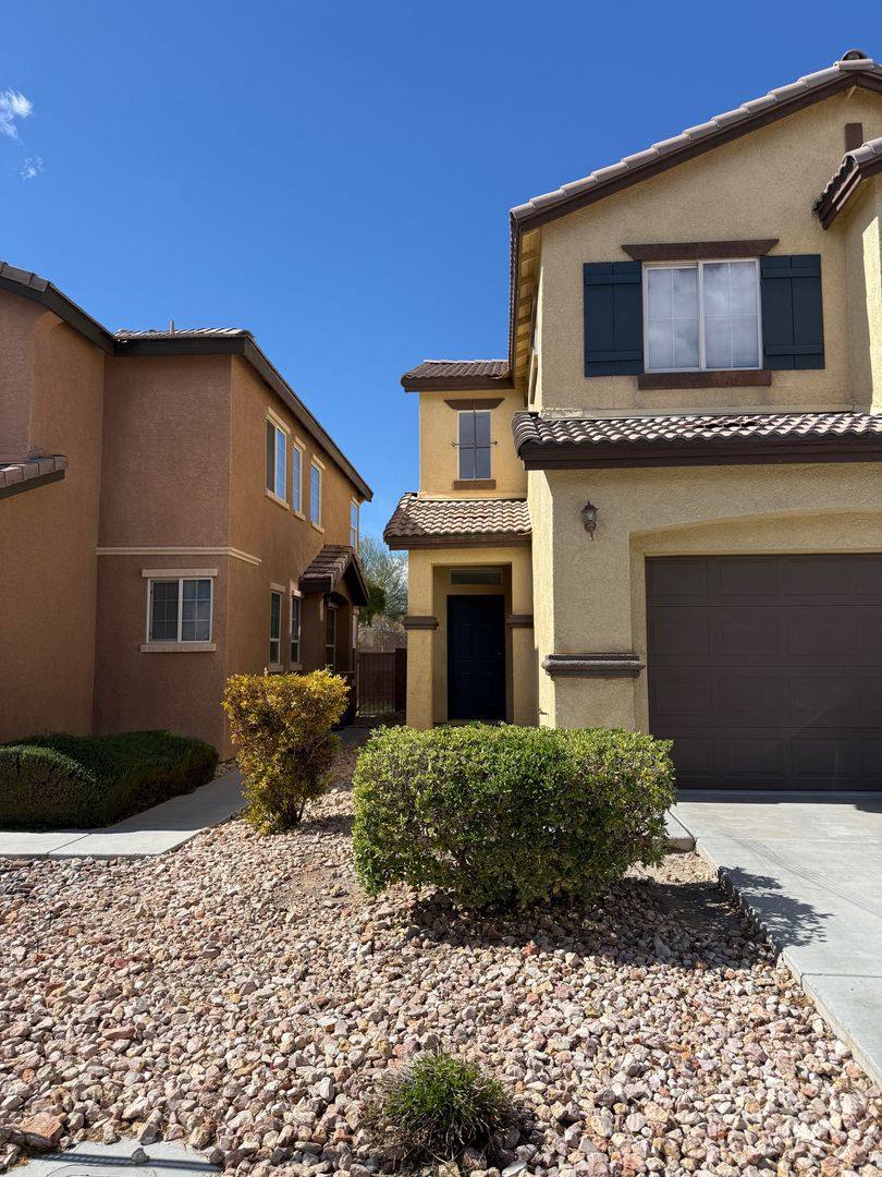 House for rent at 9737 Valmeyer Ave, Las Vegas, NV 89148