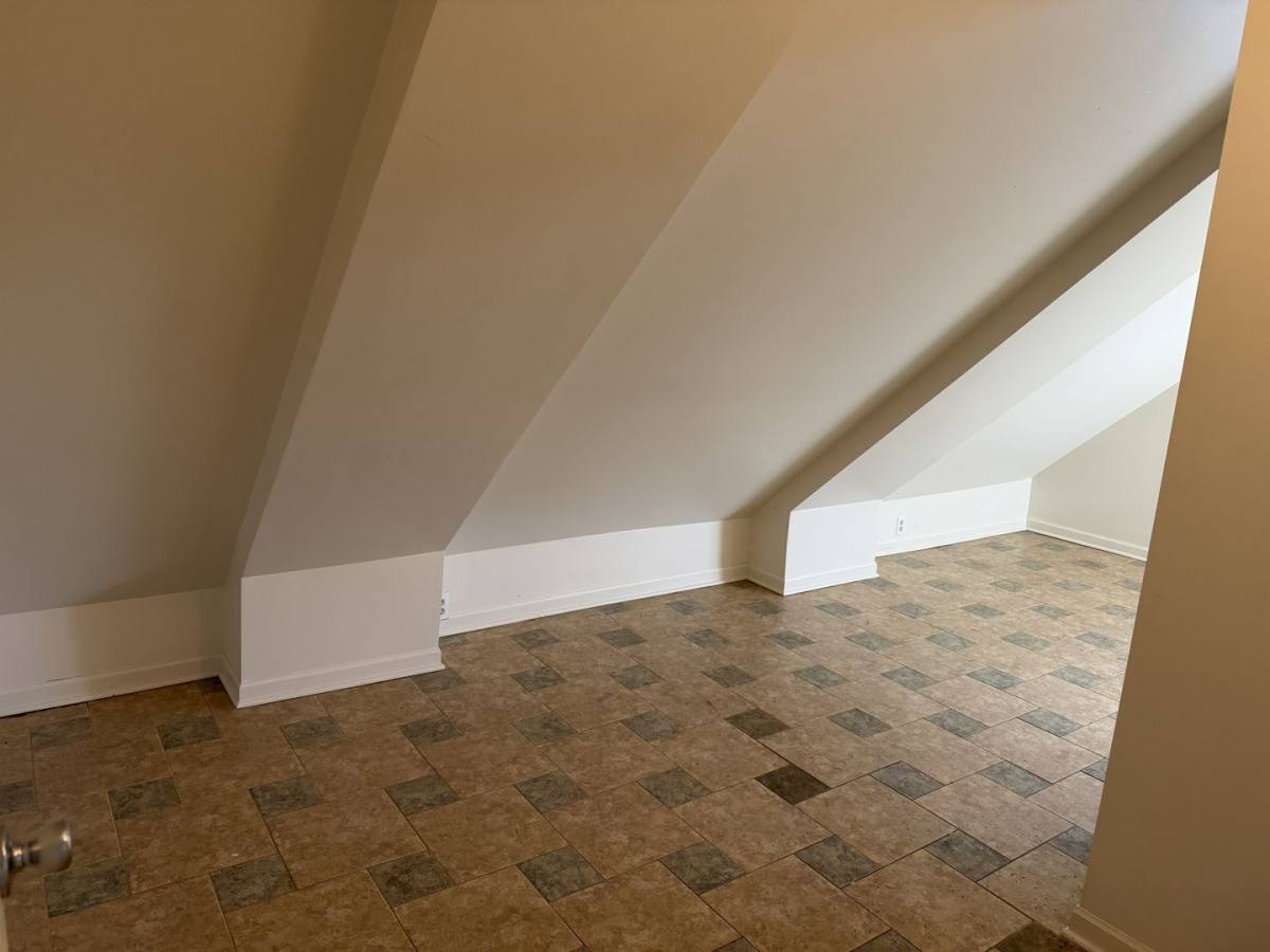 Apartment for rent at 1645-1645A-1647 N Astor St, Milwaukee, WI 53202