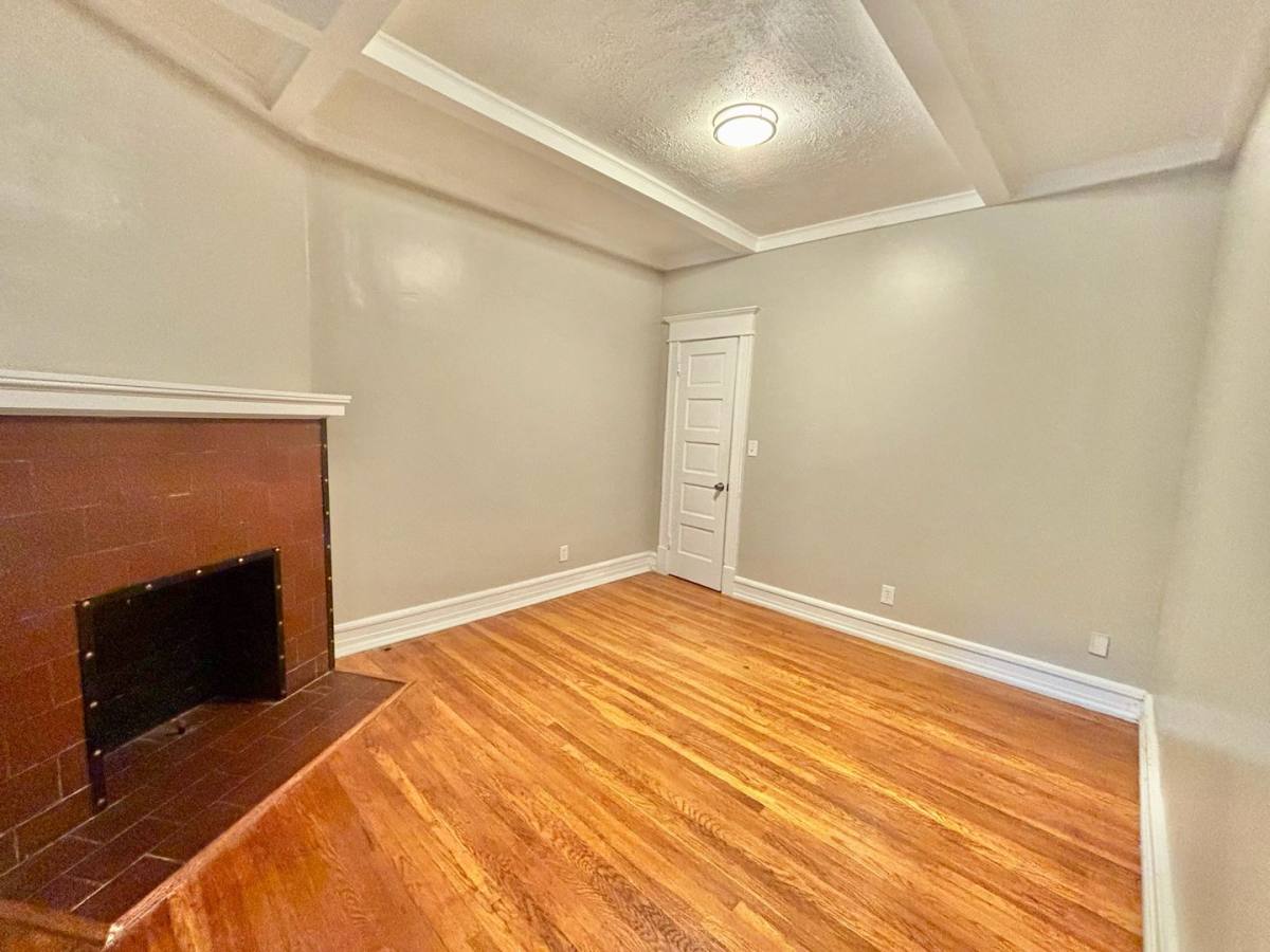 Apartment for rent at 1521 S 4th St, Louisville, KY 40208