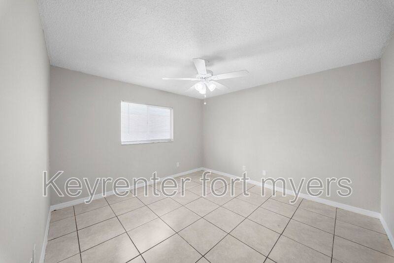 Apartment for rent at 5537 10th Ave, Fort Myers, FL 33907