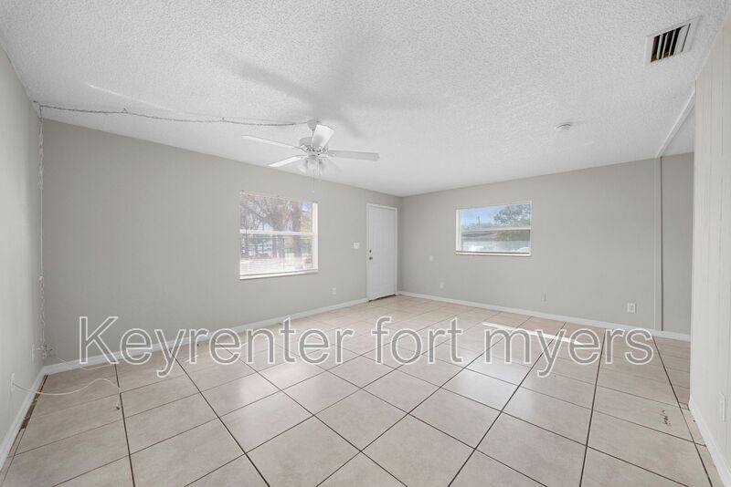 Apartment for rent at 5537 10th Ave, Fort Myers, FL 33907