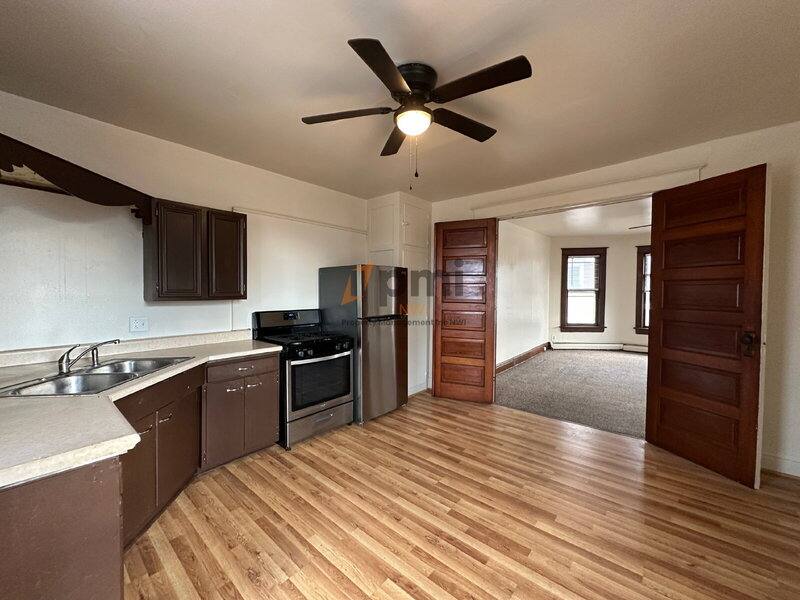 Apartment for rent at 1122 Spring St #B, Michigan City, IN 46360