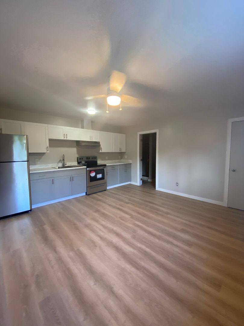 Apartment for rent at 131, 135, 139 & 143 Chandler Rd, Manson, WA 98831
