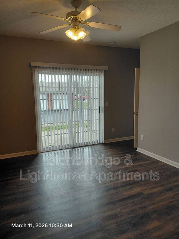 Apartment for rent at 1101 Foghorn Drive, Bldg 8 S, Jeffersonville, IN 47130