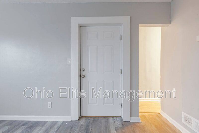 House for rent at 987 Lilley Ave #C, Columbus, OH 43206