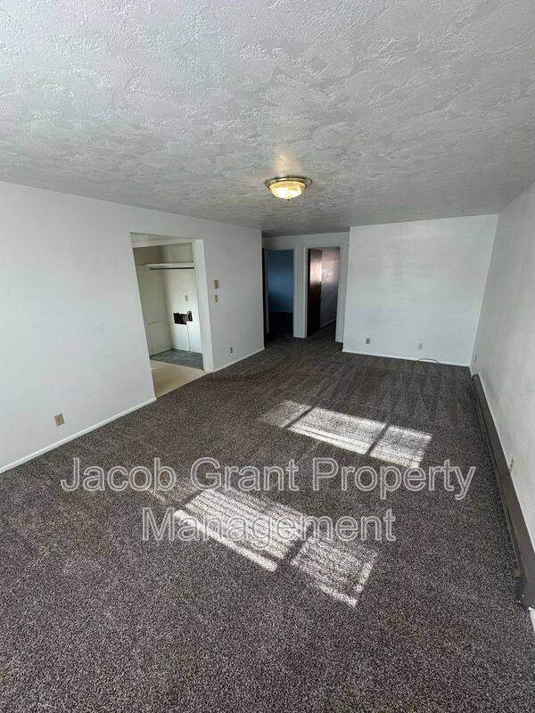 Apartment for rent at 135 W Fremont Ave #3, Rigby, ID 83442
