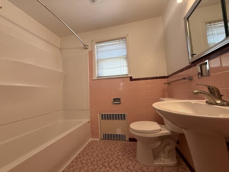 House for rent at 164 Terrace Ave, Albany, NY 12203