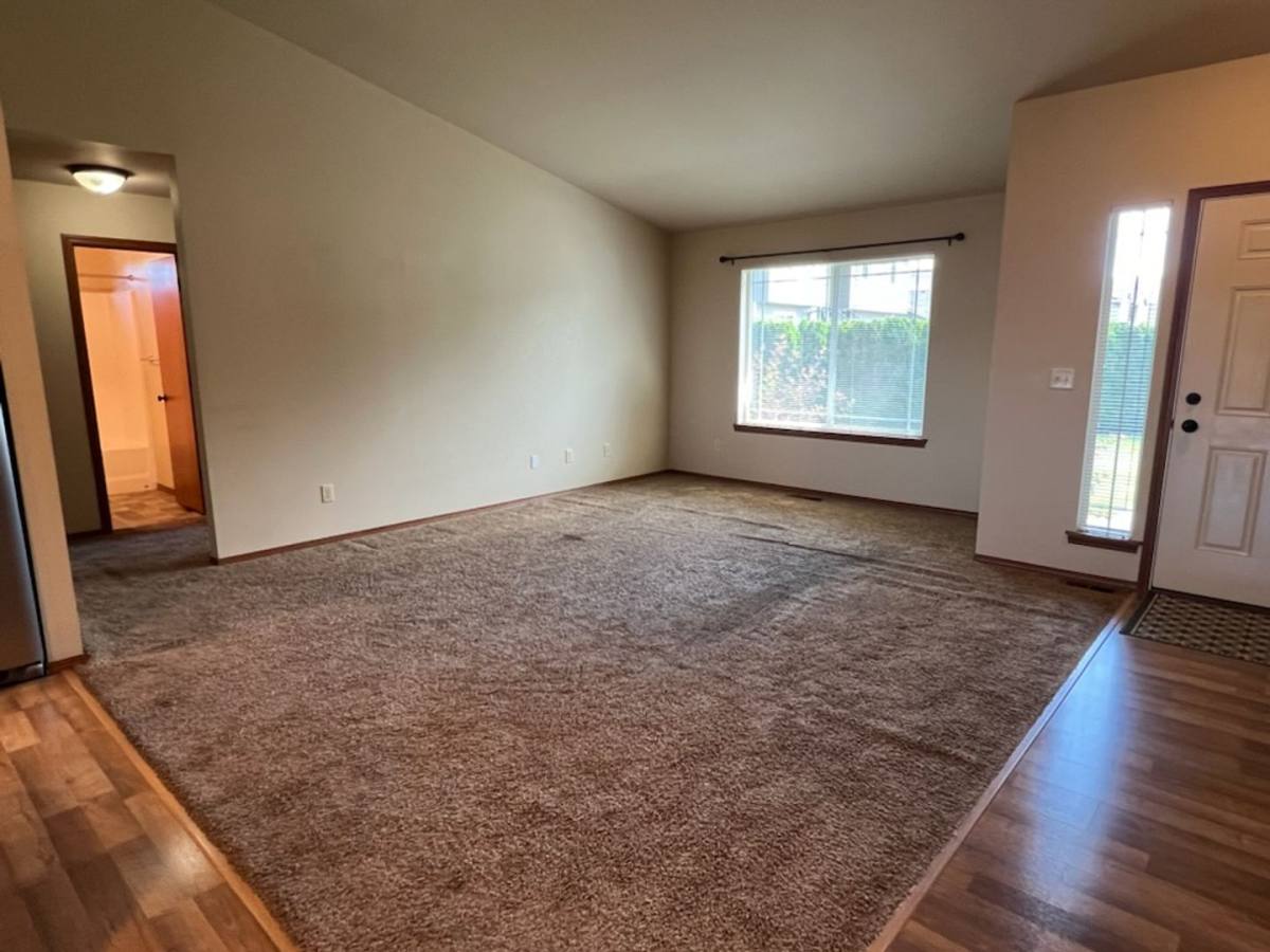 House for rent at 2525 NE Noble Lp, East Wenatchee, WA 98802